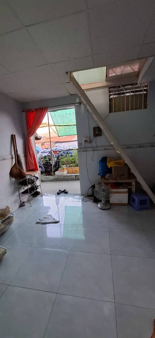 Nhà cho thuê tại xã Phong Phú, Bình Chánh 16m² giá chỉ 3 triệu/tháng - Gác đổ suốt, chính chủ!