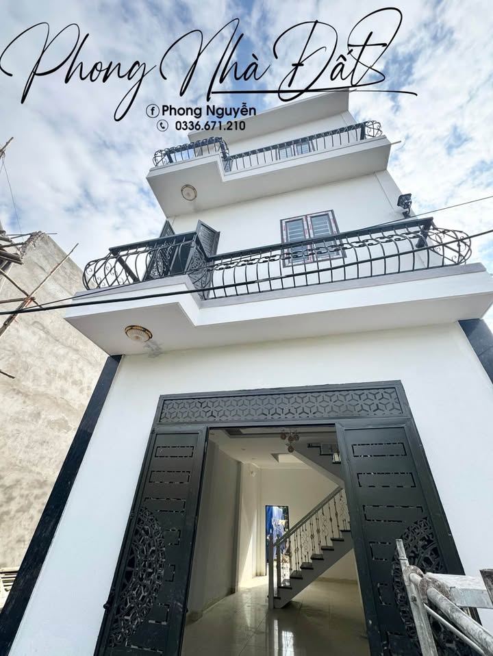 Nhà 3 tầng mới xây khu vực Trần Đằng Ninh, 95m² giá 2.4 tỷ - Không thể bỏ lỡ!