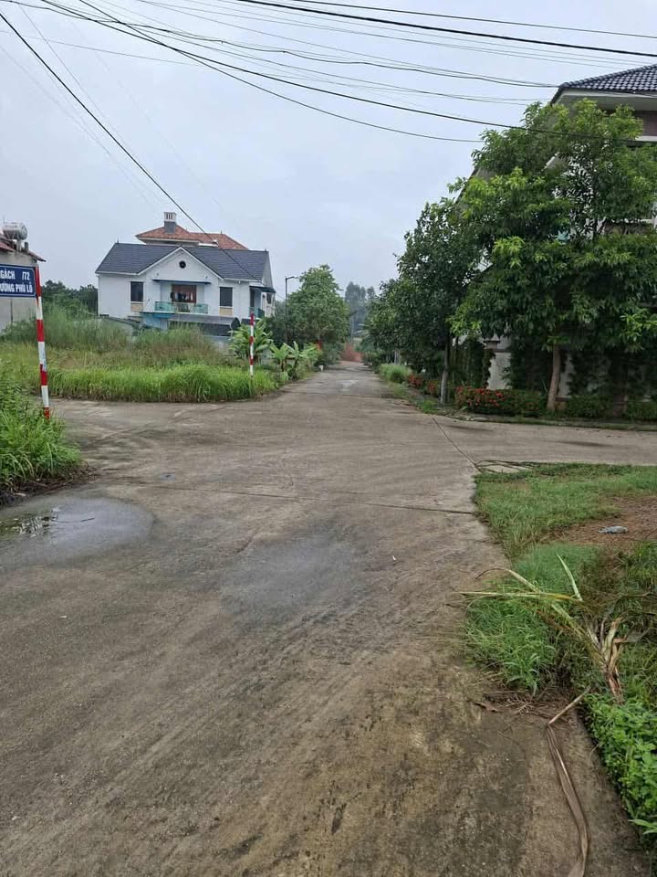 Đất nền biệt thự làng Hạ, Phong Châu, 150m² giá 1 tỷ - Đường thông, sổ đỏ chính chủ!