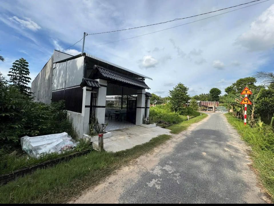 Nhà đẹp mặt tiền nhựa Gò Dầu 125m² giá 1.14 tỷ - Chính chủ bán gấp!