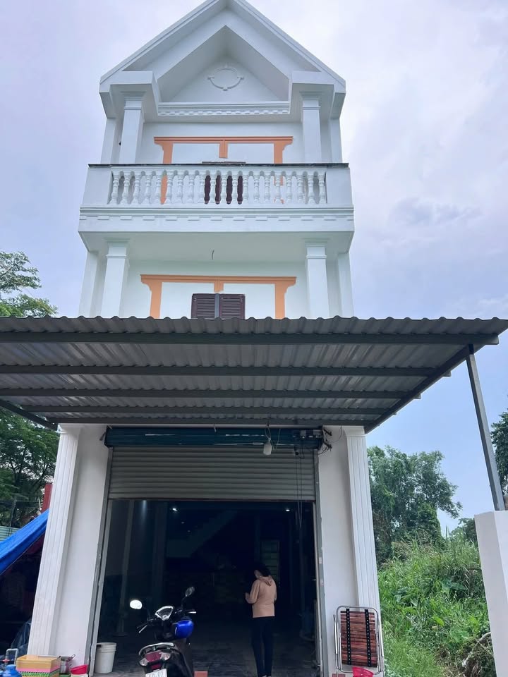 Nhà 1 trệt 3 lầu tại Bình Mỹ, Củ Chi 150m² giá 3.8 tỷ - Cần bán gấp!