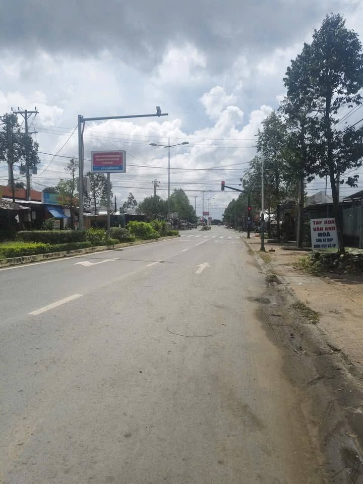 Đất nền mặt tiền đường Lê Duẩn, P8, TP Sóc Trăng 392m² - Hướng Đông, giá 7 tỷ!