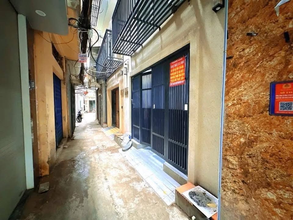 Căn hộ CCMN Tây Hồ 72m² giá 21.6 tỷ - Đầu tư sinh lời với 17 phòng khép kín!