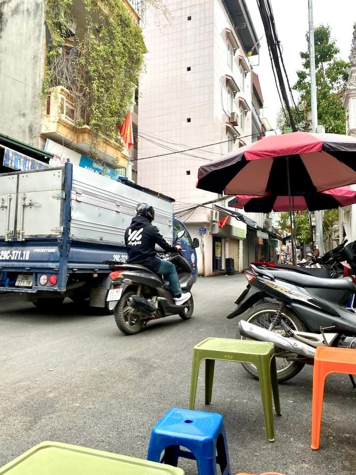 Nhà phố Đại Linh 39m² giá 9.1 tỷ - Ô tô vào tận nơi, sẵn sàng ở ngay!