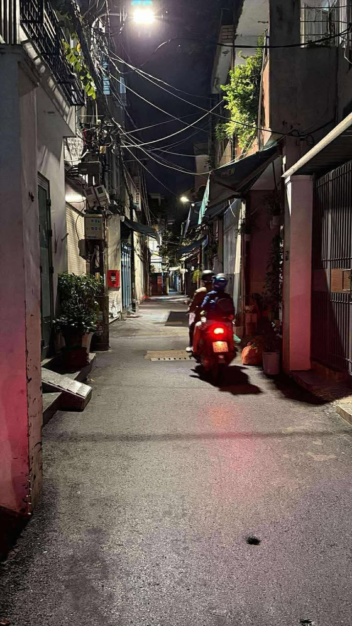 Nhà kiệt Hùng Vương, Đà Nẵng 75m² giá 5 tỷ - Sổ đỏ chính chủ, thương lượng tốt!