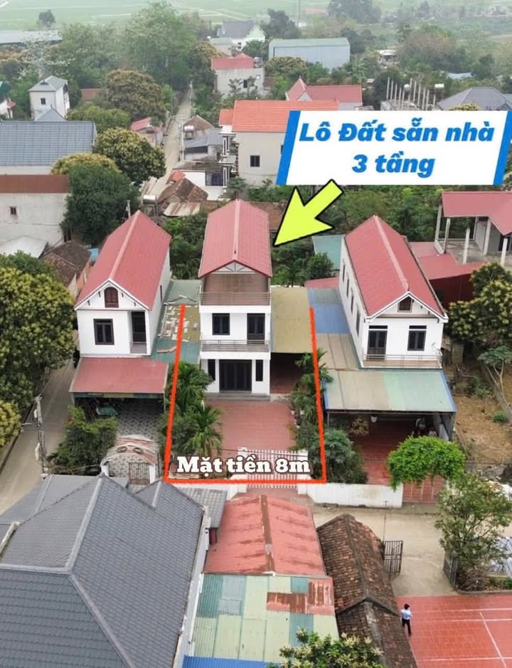 Đất thổ cư 200m², nhà 3 tầng tại Đông Yên, Quốc Oai - Giá chỉ 4 tỷ, sẵn sàng vào ở!