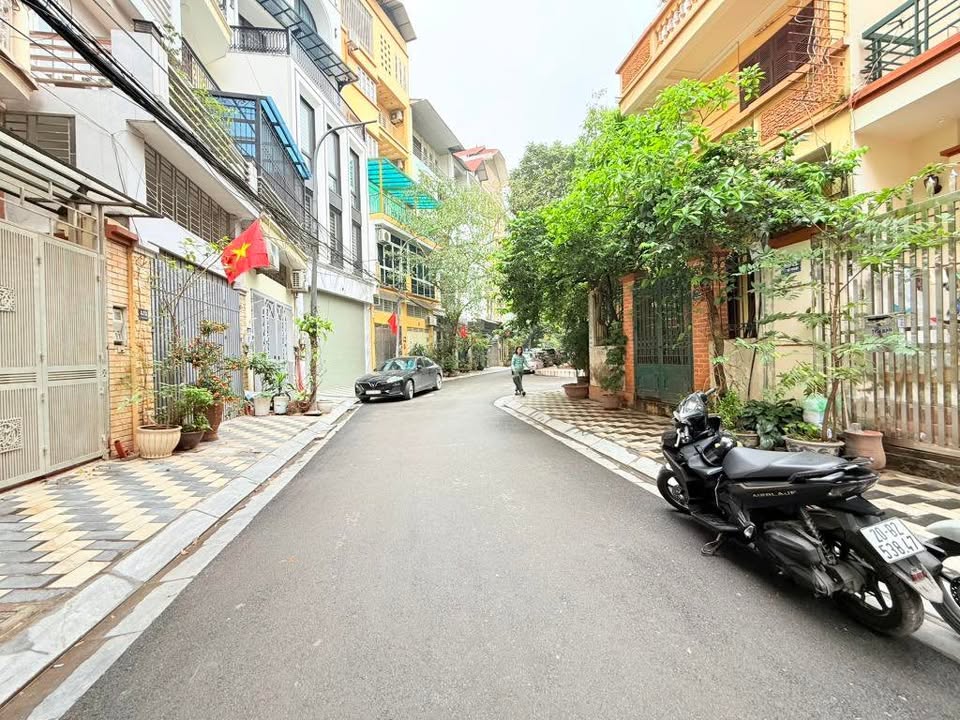 Nhà mặt phố Cù Chính Lan, Thanh Xuân 75m² giá 20 tỷ - Kinh doanh đỉnh cao!