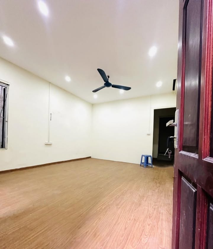 Nhà riêng Bạch Mai 36m² giá 2.95 tỷ - Vị trí đắc địa trung tâm