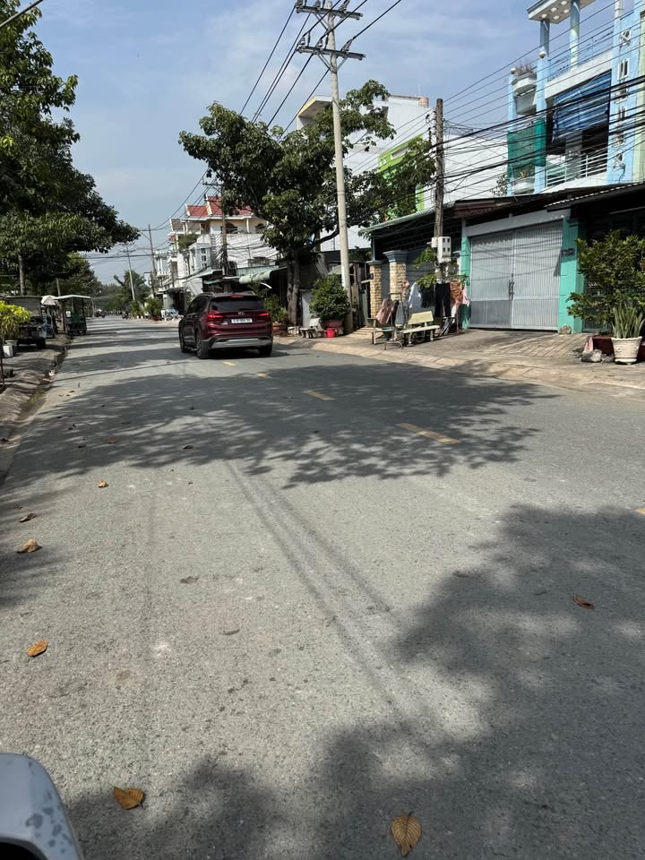 Nhà mặt tiền đường Phạm Văn Ngũ, Bến Lức 117m² giá 4 tỷ - Đầu tư sinh lời ngay!