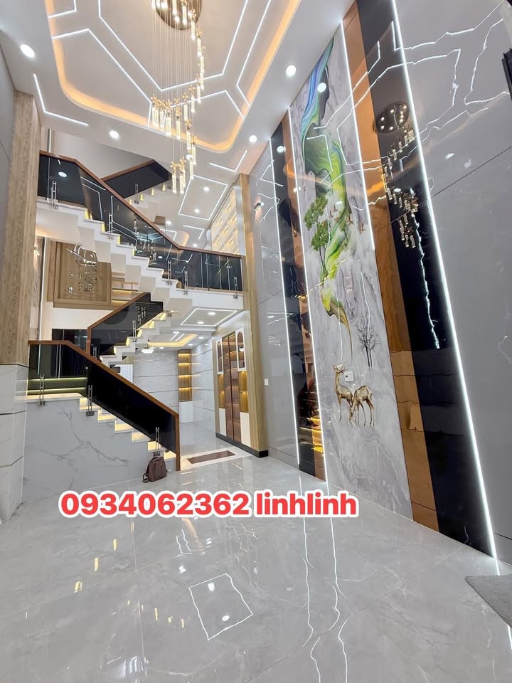 Nhà phố Bình Tân 60m² giá 7 tỷ - Xây dựng kiên cố, gần AEON Mall!