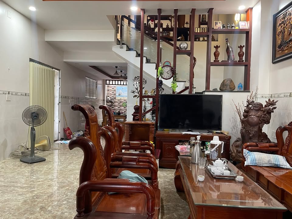 Nhà cho thuê KĐT An Bình Tân 108m² giá 24 triệu - Nội thất đầy đủ, lô góc thoáng mát!