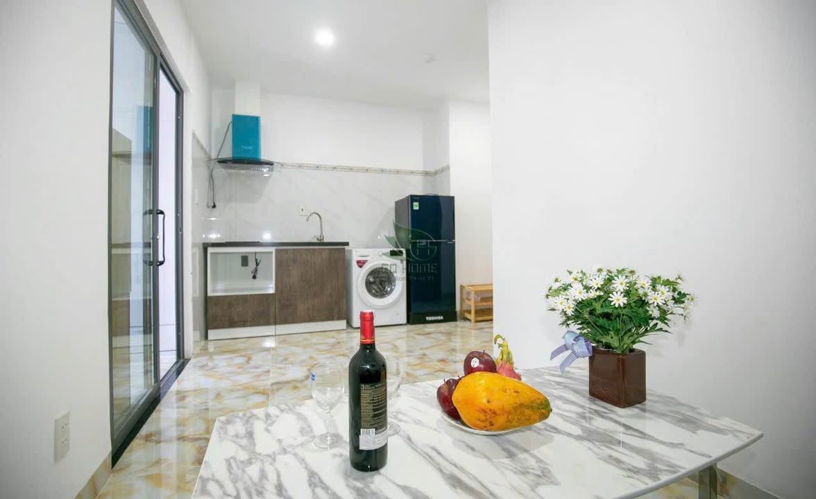 Căn hộ 1 phòng ngủ Vĩnh Nguyên Nha Trang 35m² giá 5 triệu - Ban công rộng rãi, nội thất mới!