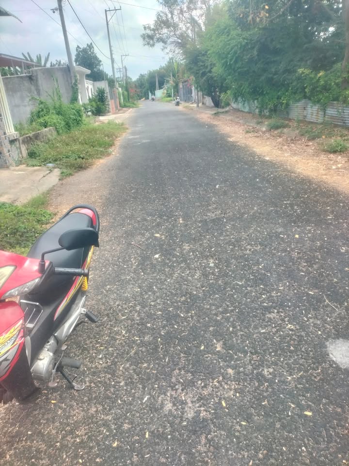 Đất mặt tiền đường nhựa phường 1, Vĩnh Long 100m² giá 1.8 tỷ - Đầu tư sinh lời ngay!