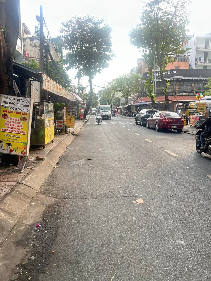 Nhà mặt tiền kinh doanh Phạm Vấn, Tân Phú 50m² giá 4.75 tỷ - Đầu tư sinh lời ngay!