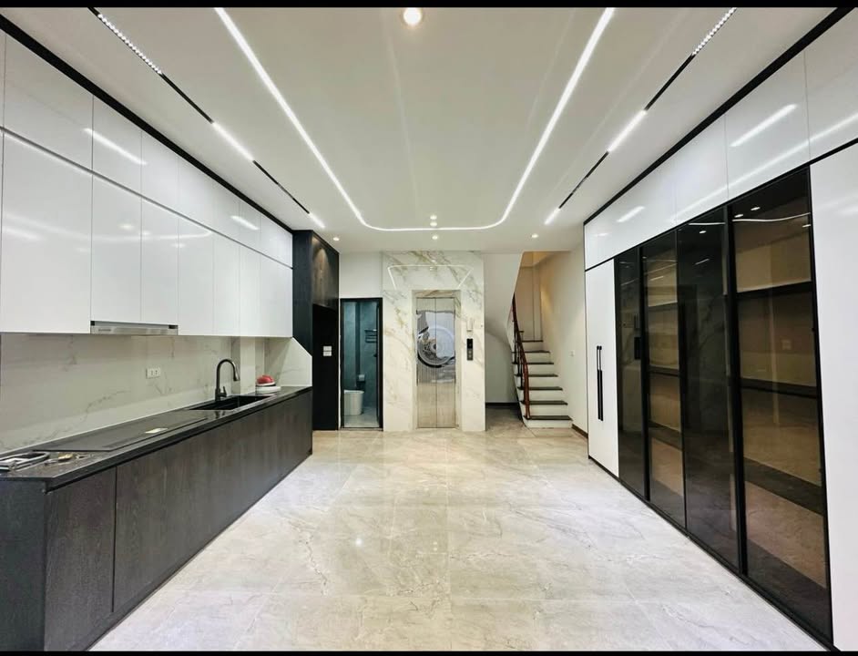 Nhà phố Cổ Nhuế 32m² giá 8 tỷ - Thiết kế chuẩn, sổ đỏ chính chủ!