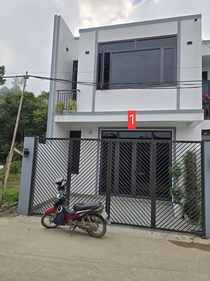 Nhà đất Gia Sàng 90m² giá 2 tỷ - Sẵn sàng vào ở ngay!