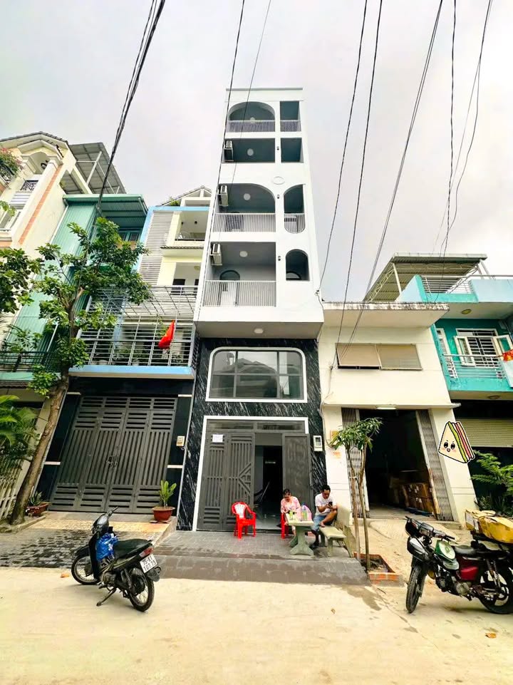 Nhà mới xây đẹp 72m² đường Nguyễn Sơn, Tân Phú - Giá chỉ 11.6 tỷ thương lượng!