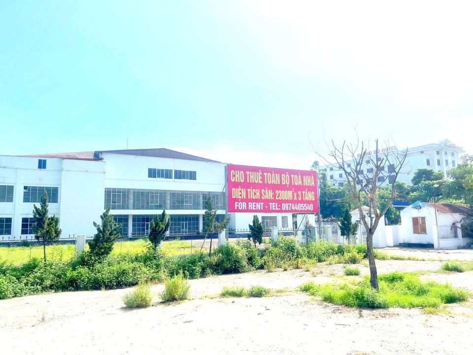 Cho thuê tòa nhà 3 tầng 15.000m² mặt đường tránh TP Vinh - Địa điểm lý tưởng cho mọi mô hình kinh doanh!