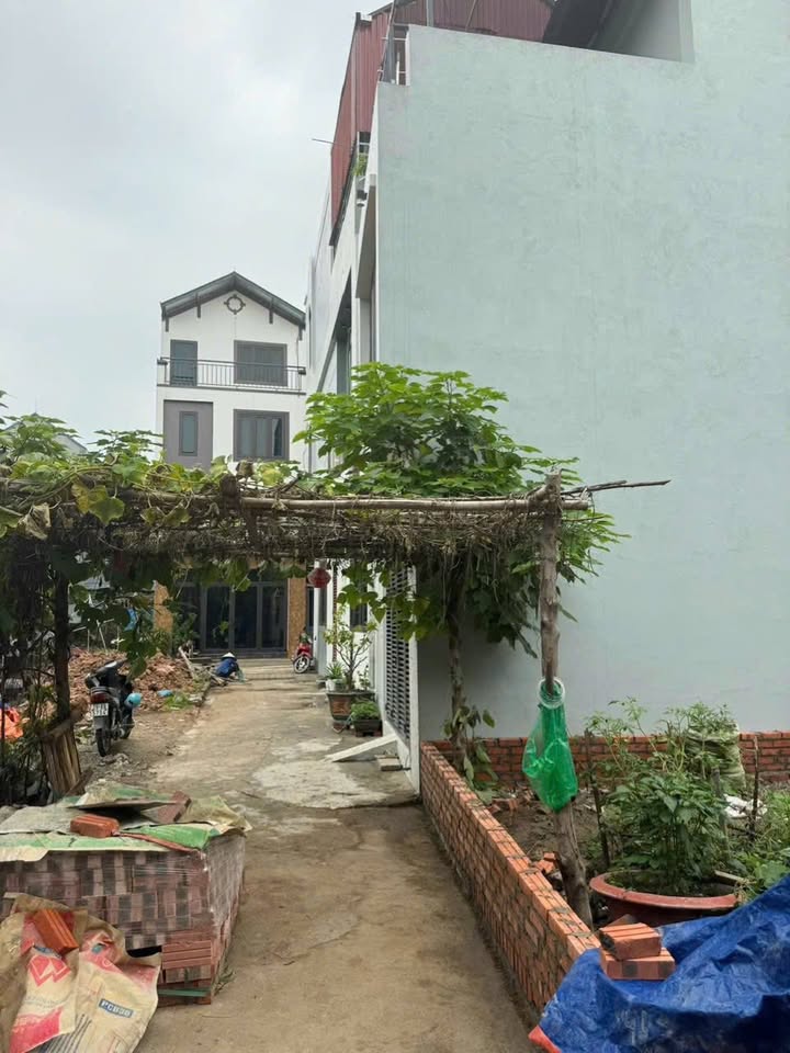 Đất chính chủ Kính Nỗ, Đông Anh, 40.8m² giá 3 tỷ - Đầu tư sinh lời ngay!