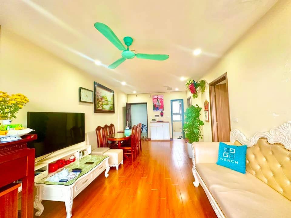 Chung cư @Home 978 Tam Trinh 67m² giá 5.74 tỷ - Tiện ích đầy đủ, giao thông thuận lợi!