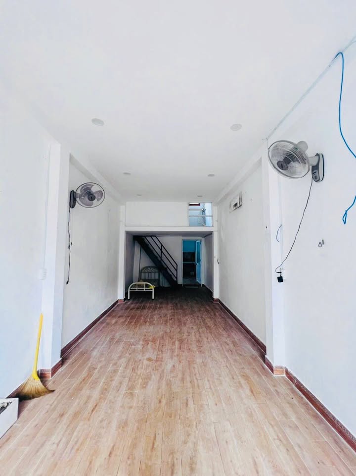 Nhà chính chủ mặt tiền Nghĩa Phát, Tân Sơn Nhất, 47m² giá 7.5 tỷ - Tiềm năng đầu tư cao!