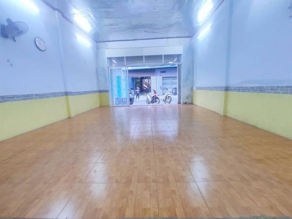 Cho thuê nhà nguyên căn mặt tiền đường Trần Phú, Đắk Lắk - Giá chỉ 5 triệu/tháng!