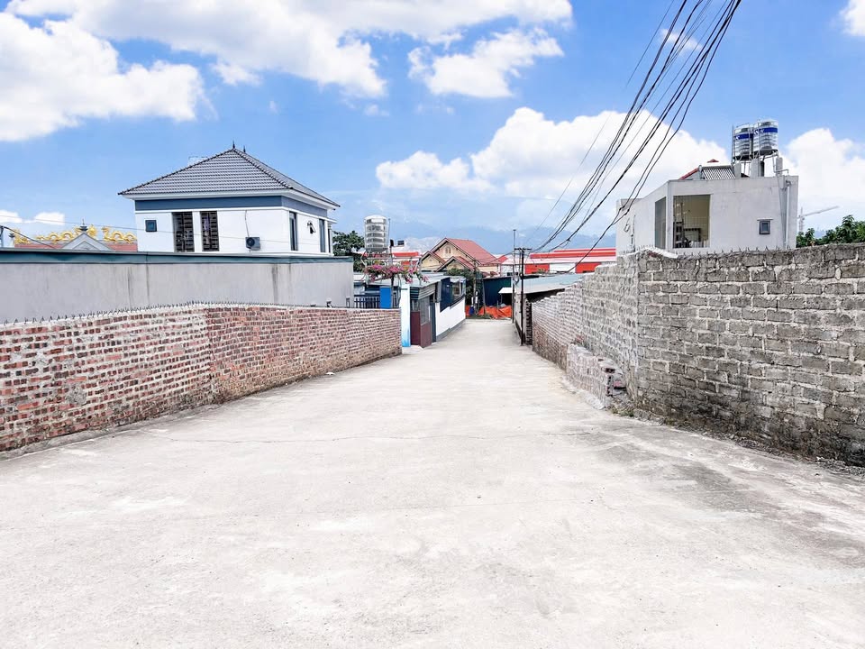 Đất nền Đông Mai, Quảng Yên 72.3m² - Gần khu công nghiệp, giá thỏa thuận!