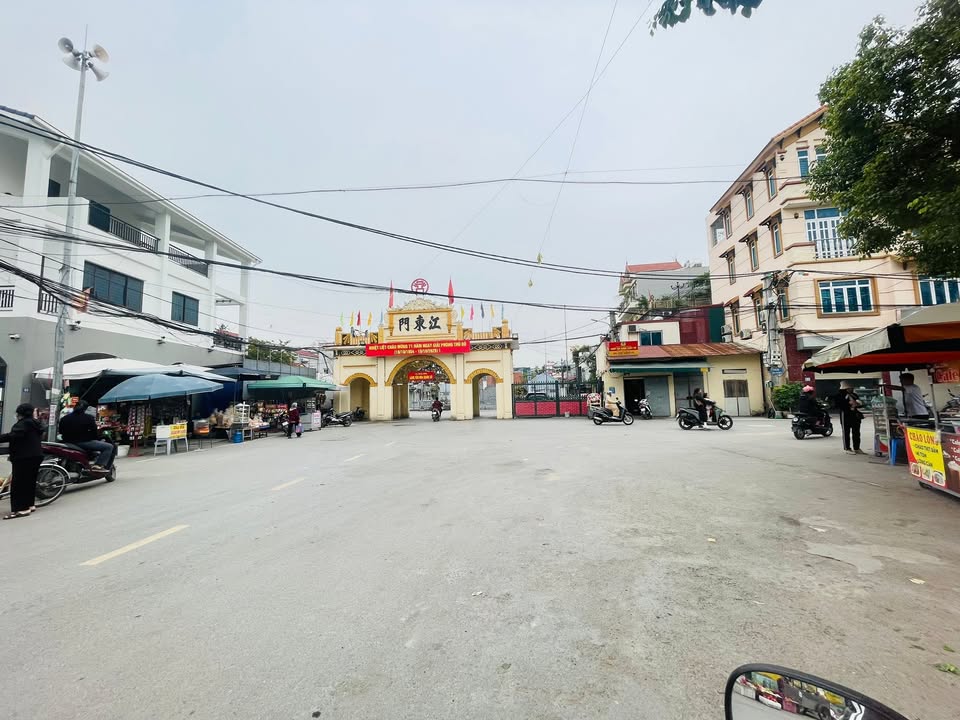 Đất nền Trạm Trôi 40m² giá 3 tỷ - Vị trí đắc địa gần trung tâm