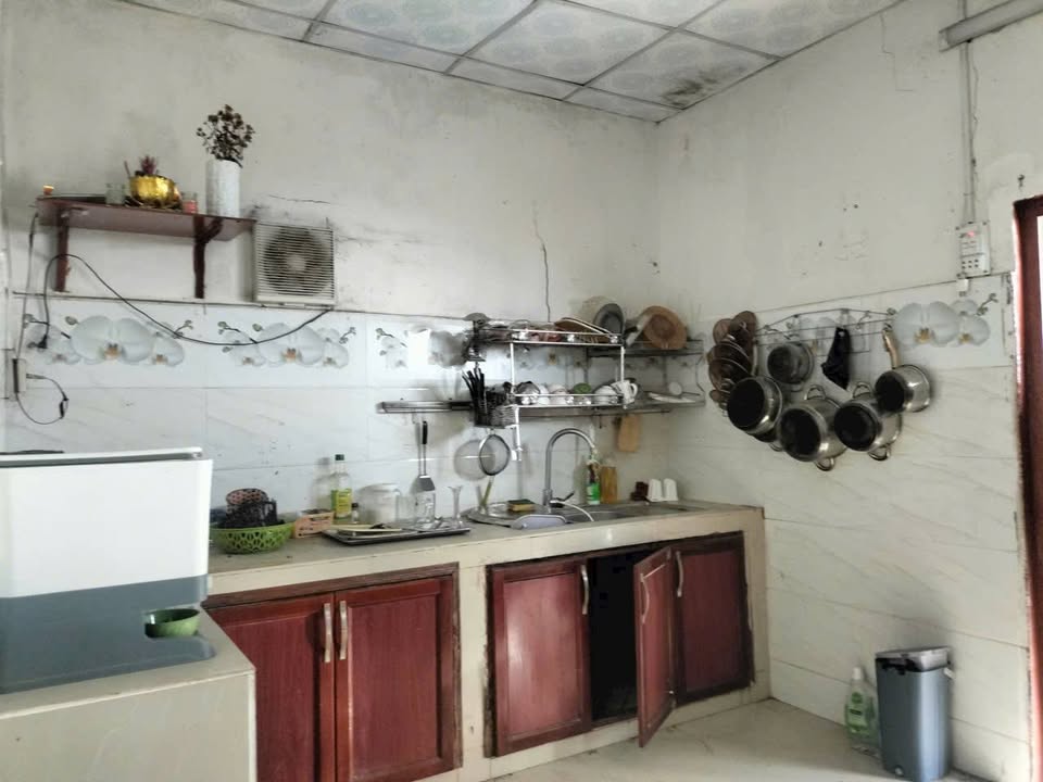 Nhà phố hẻm Bác Ái Đô Vinh 113m² giá 950 triệu - Sổ đỏ chính chủ