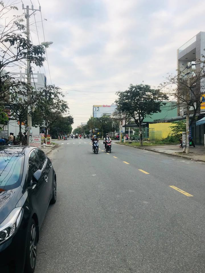 Lô đất mặt tiền Trần Đình Tri, Đà Nẵng 103m² giá 7 tỷ - Đầu tư sinh lời ngay!