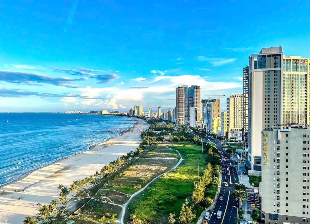 Đất Mặt Tiền Đường Nguyễn Huy Chương 296m² giá 62 tỷ - Cơ hội đầu tư tuyệt vời!