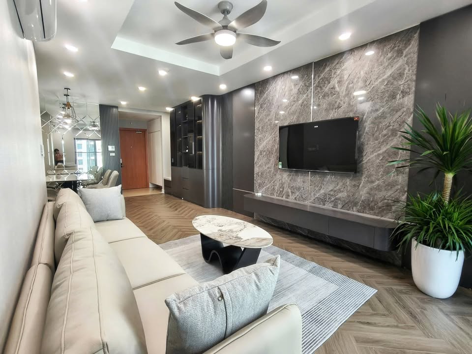 Căn hộ 3PN Sunshine City S4 Tây Hồ 112m² giá 23 triệu - Nội thất hiện đại, tiện nghi hoàn hảo!