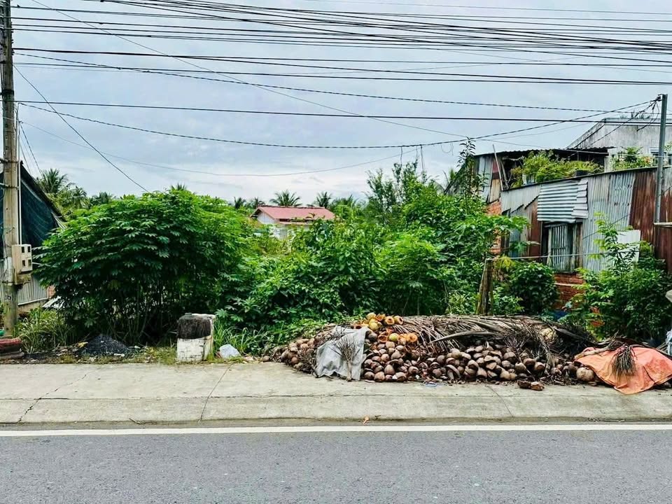 Đất mặt tiền đường Lạc Long Quân, Phường An Hội, Vĩnh Long 197m² giá 2.2 tỷ - Đầu tư sinh lời hấp dẫn!