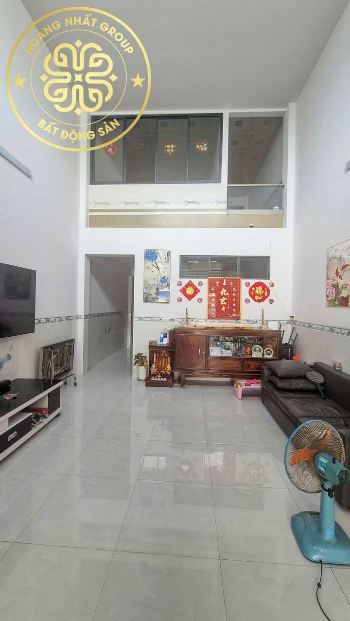 Nhà đẹp phường 6 Cà Mau 100m² giá chỉ 2 tỷ - Full nội thất, hẻm rộng 6,5m!