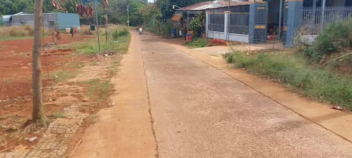 Đất thổ cư Bù Đăng 200m² giá 270 triệu - Đầu tư sinh lời ngay!