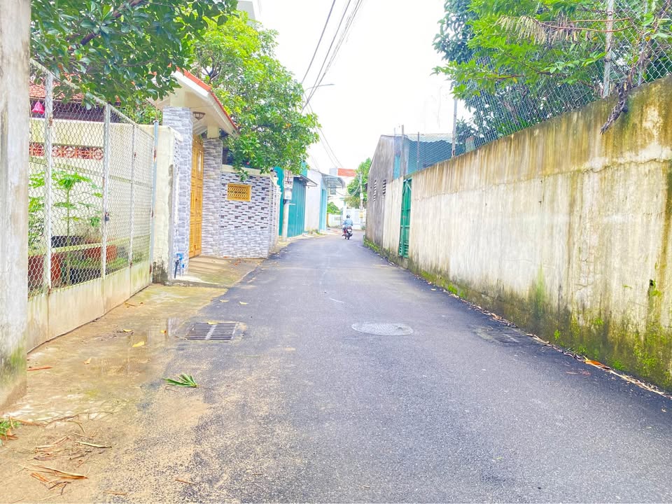 Đất nền phường Lê Hồng Phong, TP Quảng Ngãi 142m² giá 1.6 tỷ - Đầu tư sinh lời ngay!