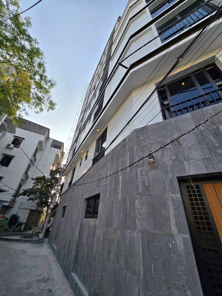 Căn hộ dịch vụ Hòe Thị, Phương Canh, 79m² giá 7.5 tỷ - Dòng tiền ổn định 100 triệu/tháng!