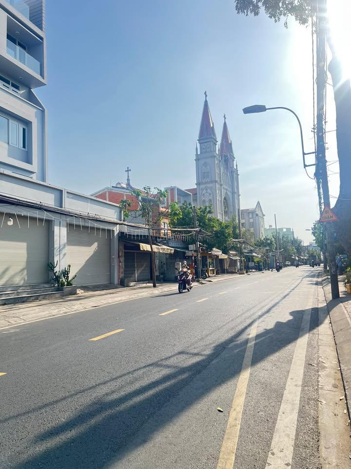 Nhà lô góc 2 mặt tiền Phạm Thế Hiển, Quận 8, 88m² giá 9 tỷ - Đầu tư sinh lời ổn định!