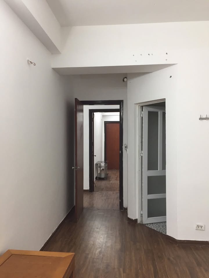 Chung cư Học viện Hậu cần Long Biên 104m² giá 8 triệu - Nội thất cơ bản đầy đủ!