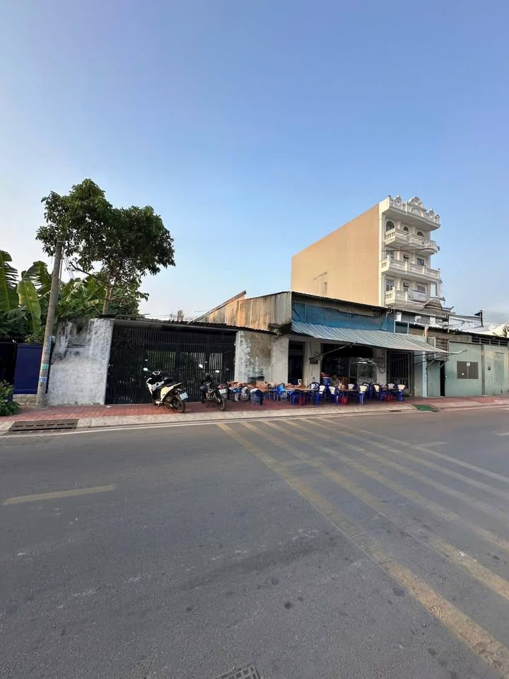 Bán gấp nhà 7 tầng mặt tiền Linh Đông 267m² giá 19.9 tỷ - Đầu tư sinh lời cao!