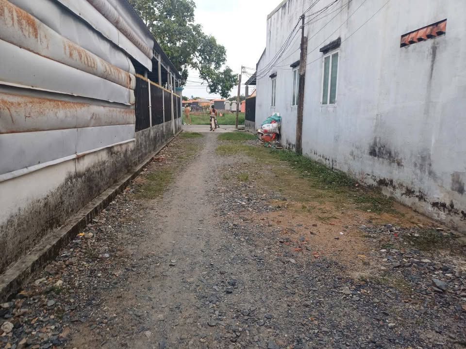 Nhà 115m² Ấp 4, Đức Hòa Đông giá 950 triệu - Sổ hồng chính chủ!