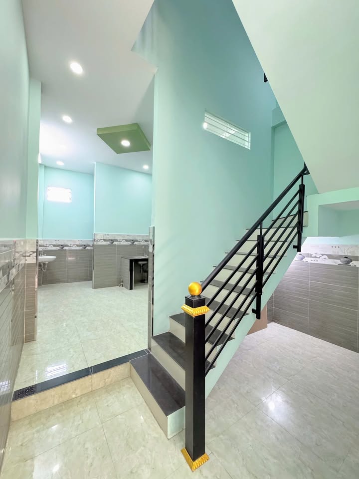 Nhà bán đường Lê Đình Cẩn, Bình Tân 48m² giá 4.79 tỷ - Không lỗi với đời!