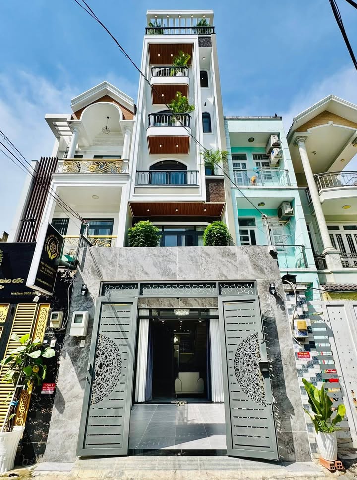 Bán Gấp Mặt Tiền Hẻm Kinh Doanh Quang Trung Gò Vấp 92m² giá 16.8 tỷ - Đầu Tư Sinh Lời!