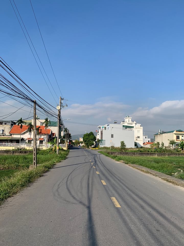 Đất nền Yên Thanh, Uông Bí 100m² giá 1 tỷ - Cơ hội đầu tư lý tưởng!