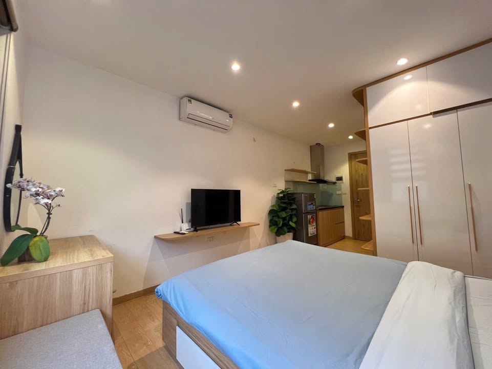 Nhà mặt phố Cự Lộc, Thanh Xuân - Cho thuê Full nội thất, chỉ việc ở ngay!