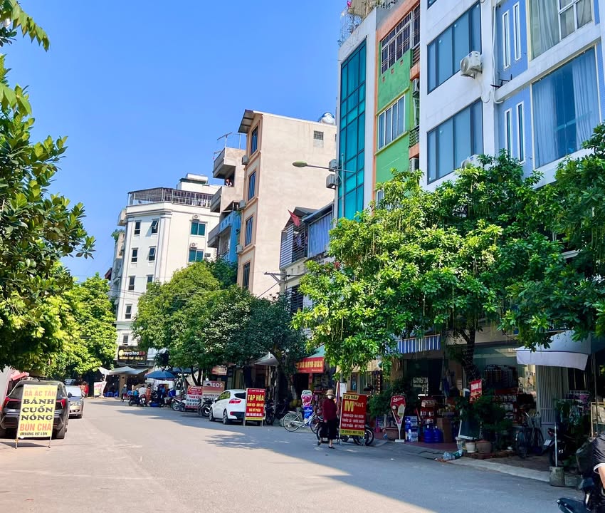 Nhà phố KĐT Mỗ Lao 55m² giá 20 tỷ - Kinh doanh sinh lời 30 triệu/tháng!