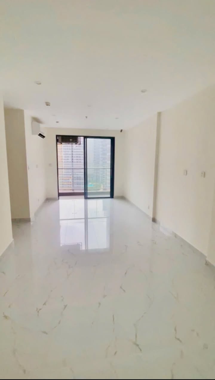 Căn hộ Vinhomes Grand Park Quận 9 3PN giá 9 triệu - Sẵn sàng vào ở ngay!