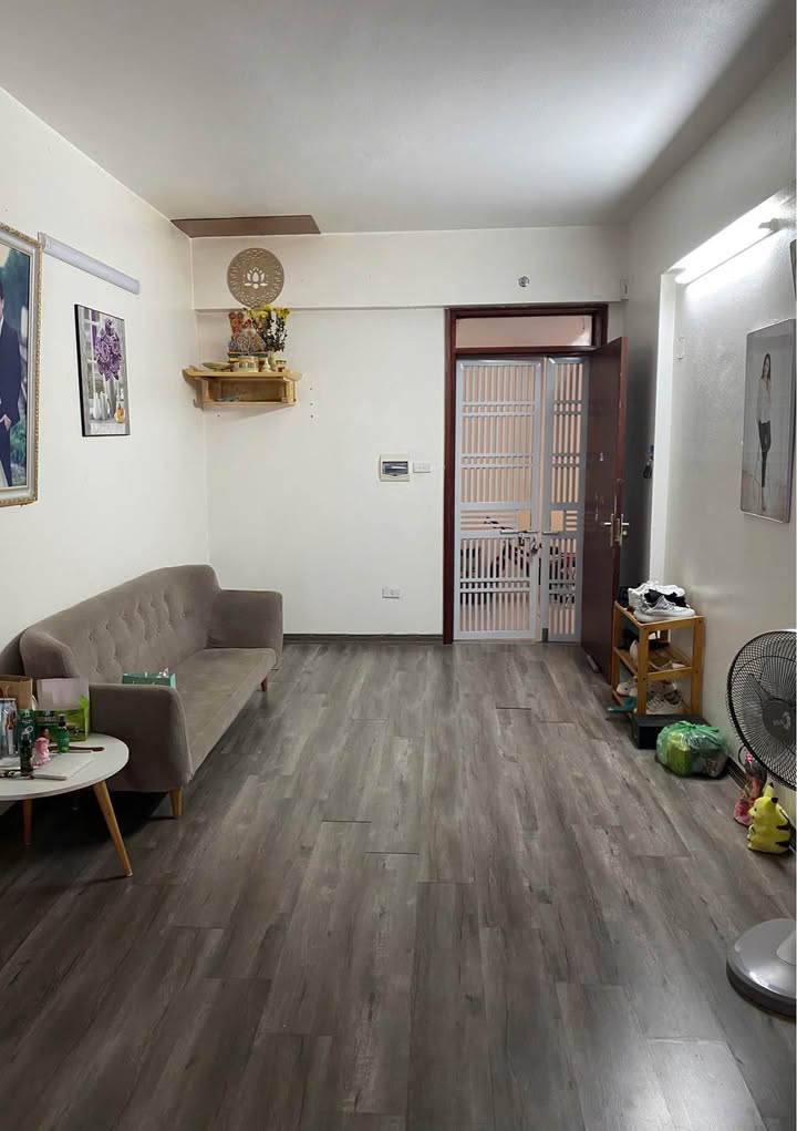 Chung cư C5 Đông Vệ 58m² giá 1 tỷ - Full nội thất, chính chủ bán gấp!