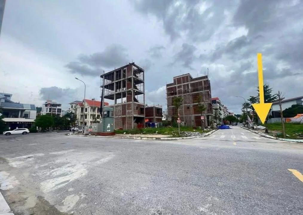 Nhà riêng Hồng Hà, Hạ Long 60m² giá 7 tỷ - Chỉ vài bước chân ra biển!