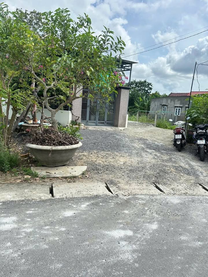 Đất thổ cư tại thôn Phước Trạch, Diên Toàn 108m² giá 1.45 tỷ - Vị trí đẹp gần chợ!